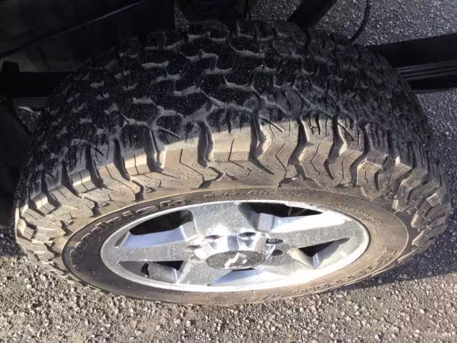 2015 Chevrolet Silverado 2500HD - 1GC1KWE83FF613770 - Image #20