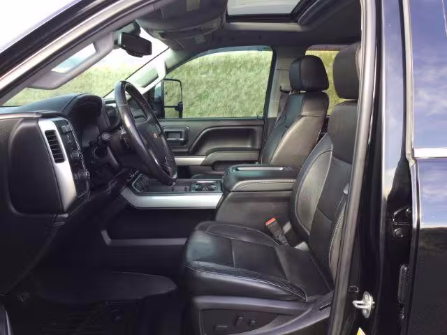 2015 Chevrolet Silverado 2500HD - 1GC1KWE83FF613770 - Image #4