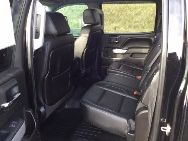 2015 Chevrolet Silverado 2500HD - 1GC1KWE83FF613770 - Image #5