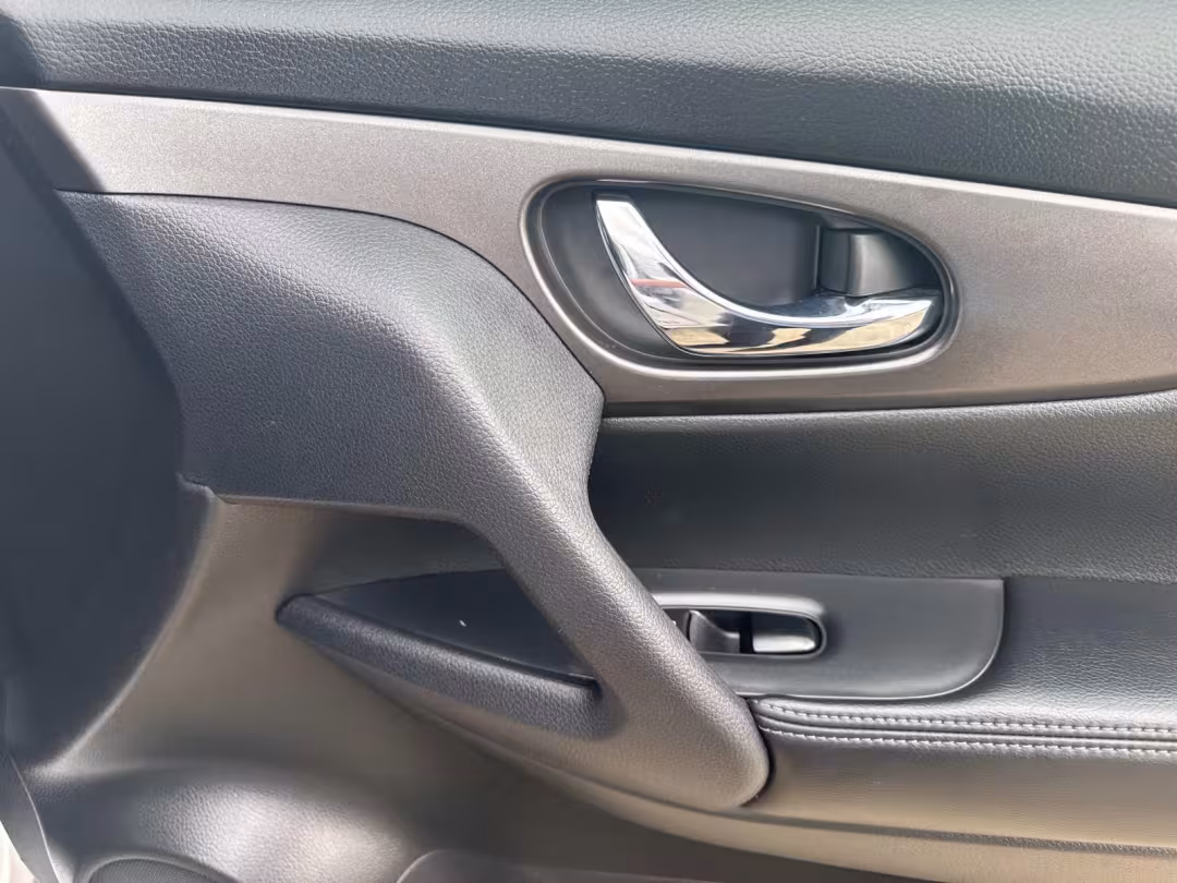 2015 Nissan Rogue - 5N1AT2MK5FC835100 - Image #19