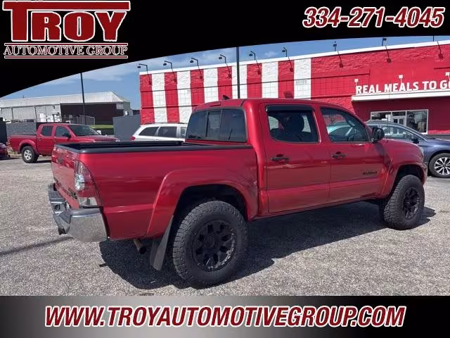 2015 Toyota Tacoma - 5TFJU4GN9FX086572 - Image #2
