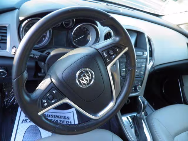 2016 Buick Verano - 1G4PW5SK1G4175722 - Image #2