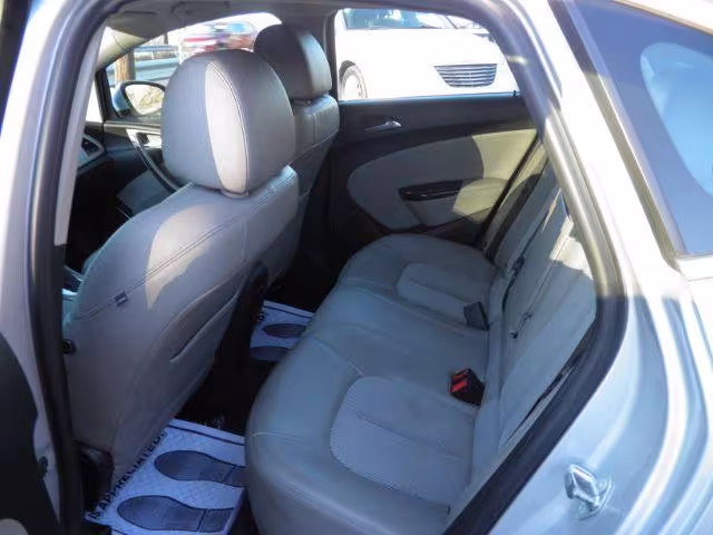 2016 Buick Verano - 1G4PW5SK1G4175722 - Image #3