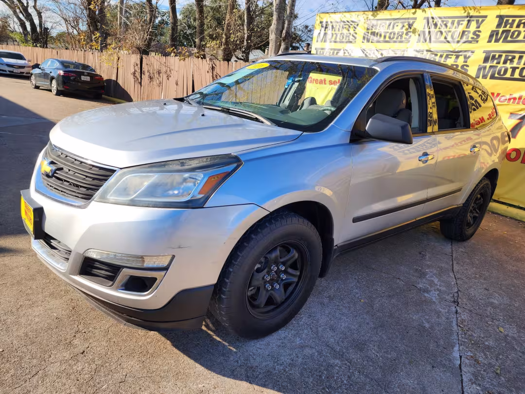 2016 Chevrolet Traverse - 1GNKRFKD0GJ261481 - Image #1