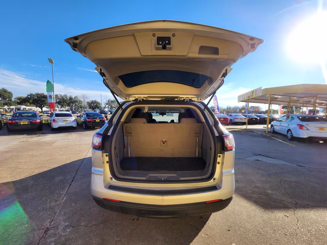 2016 Chevrolet Traverse - 1GNKRFKD0GJ261481 - Image #15