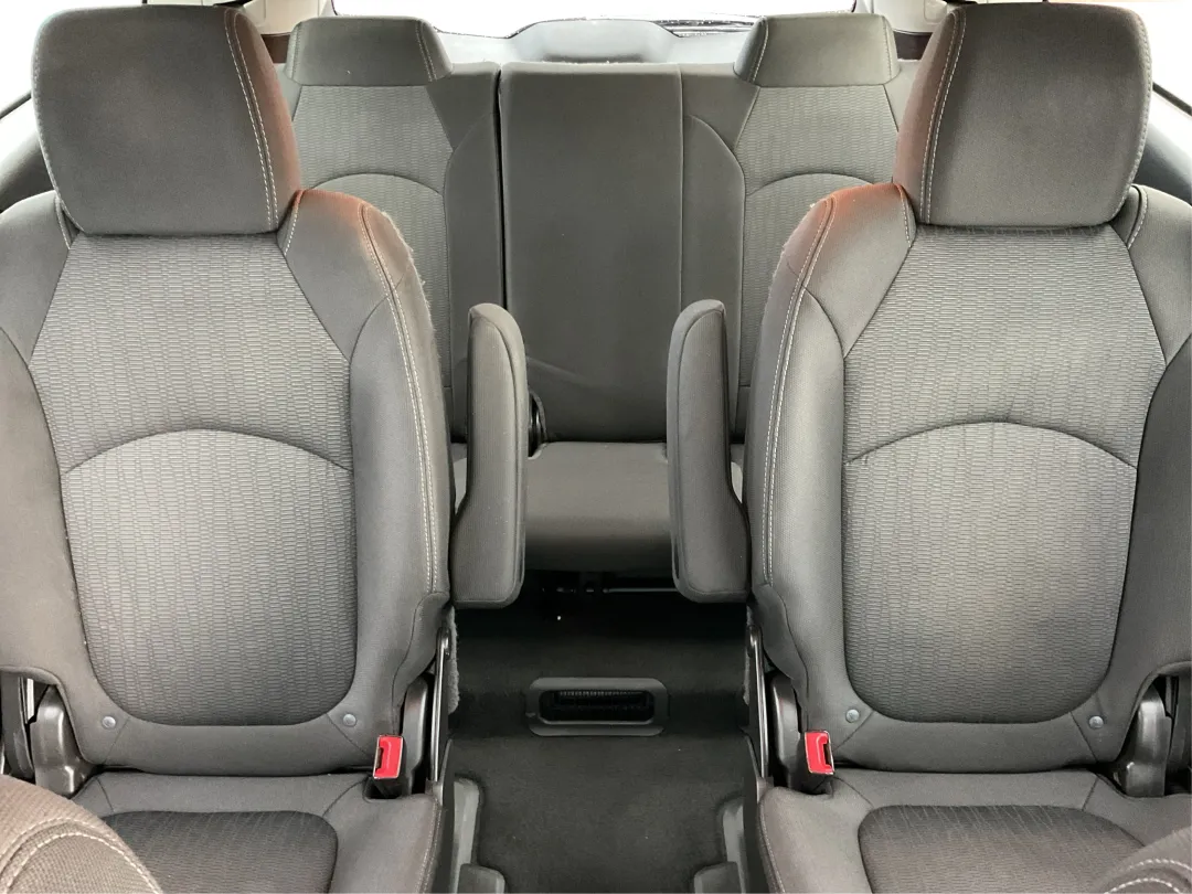 2016 Chevrolet Traverse - 1GNKVGKD8GJ224292 - Image #15