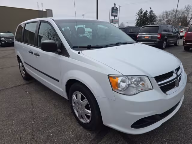 2016 Dodge Grand Caravan - 2C4RDGBG4GR170263 - Image #16