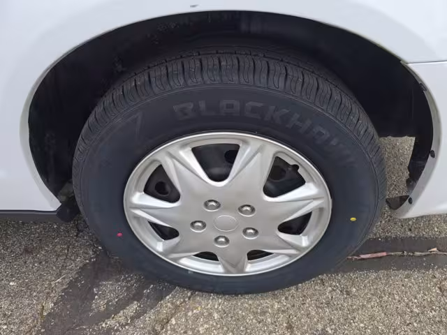 2016 Dodge Grand Caravan - 2C4RDGBG4GR170263 - Image #5