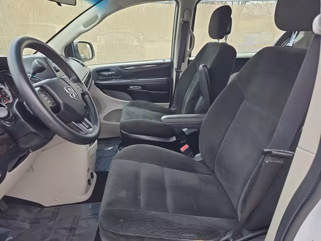 2016 Dodge Grand Caravan - 2C4RDGBG4GR170263 - Image #8