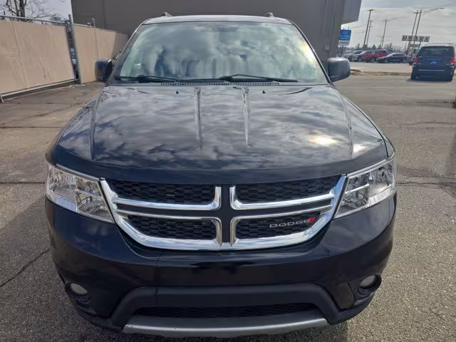 2016 Dodge Journey - 3C4PDDBG4GT135614 - Image #1