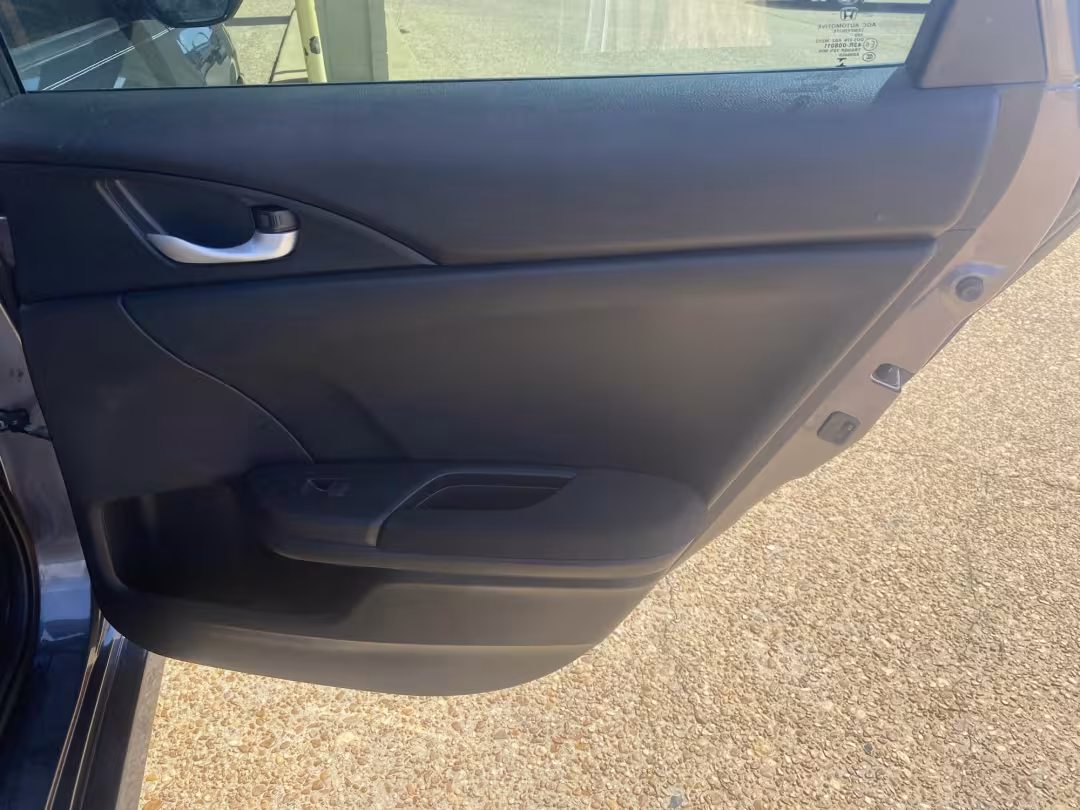 2016 Honda Civic - 2HGFC2F50GH554002 - Image #15