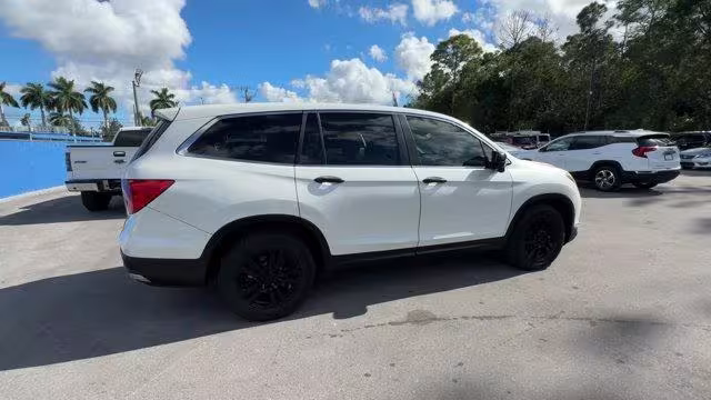 2016 Honda Pilot - 5FNYF5H57GB037041 - Image #5