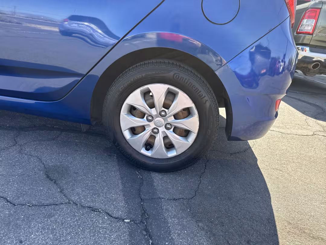 2016 Hyundai Accent - KMHCT5AE3GU252674 - Image #5