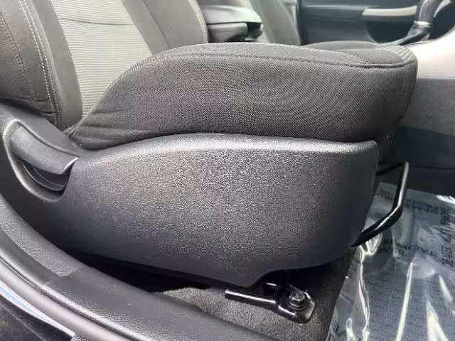 2016 Hyundai Elantra GT - KMHD35LH3GU304820 - Image #30