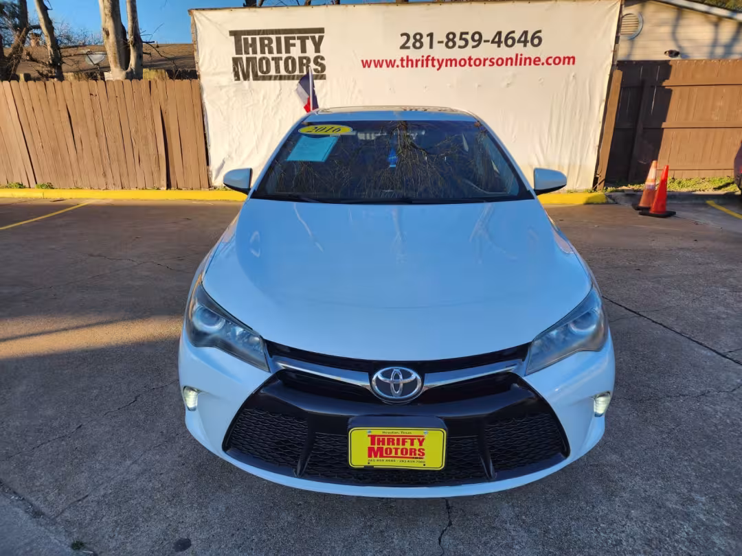 2016 Toyota Camry - 4T1BF1FK3GU193765 - Image #1