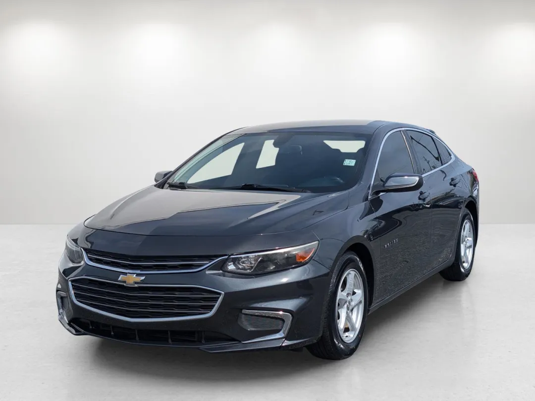 2017 Chevrolet Malibu - 1G1ZB5ST2HF202216 - Image #1