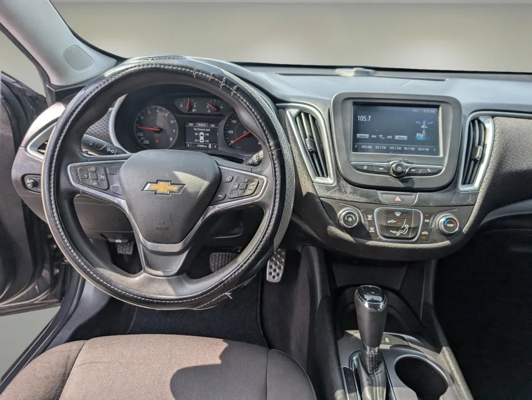 2017 Chevrolet Malibu - 1G1ZB5ST2HF202216 - Image #12