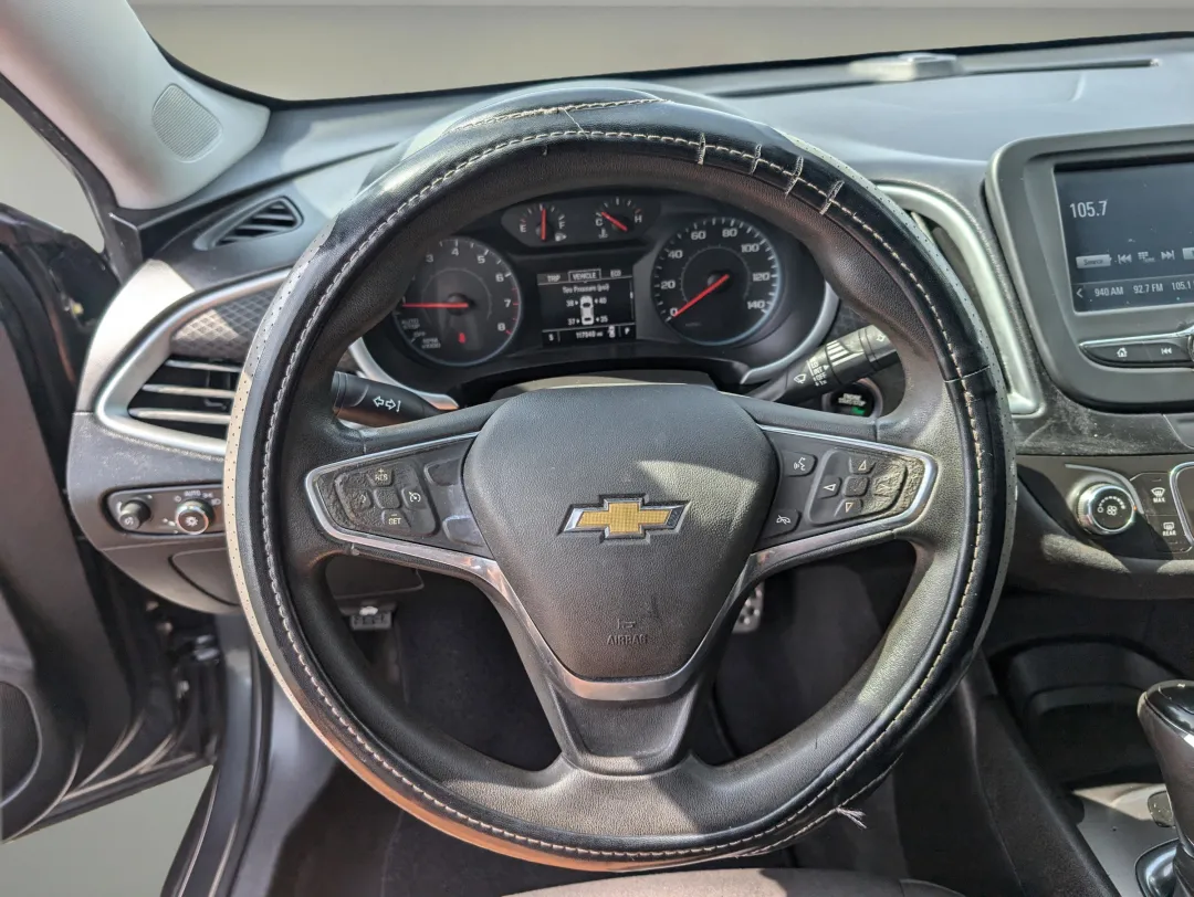 2017 Chevrolet Malibu - 1G1ZB5ST2HF202216 - Image #16