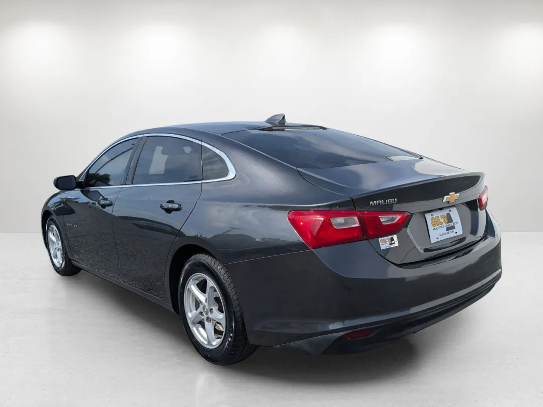 2017 Chevrolet Malibu - 1G1ZB5ST2HF202216 - Image #3
