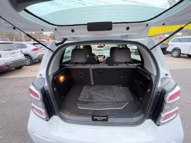 2017 Chevrolet Sonic - 1G1JG6SH2H4169598 - Image #11
