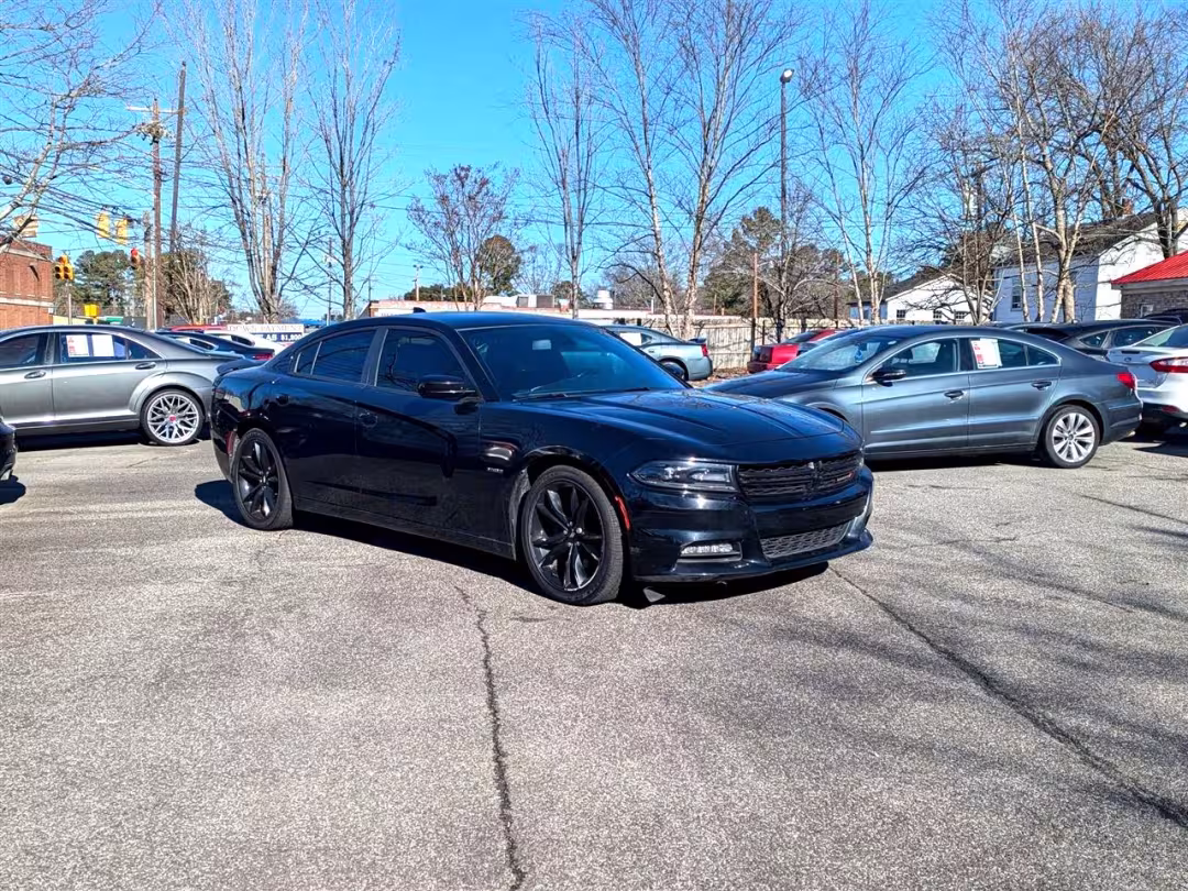 2017 Dodge Charger - 2C3CDXCT8HH666812 - Image #1