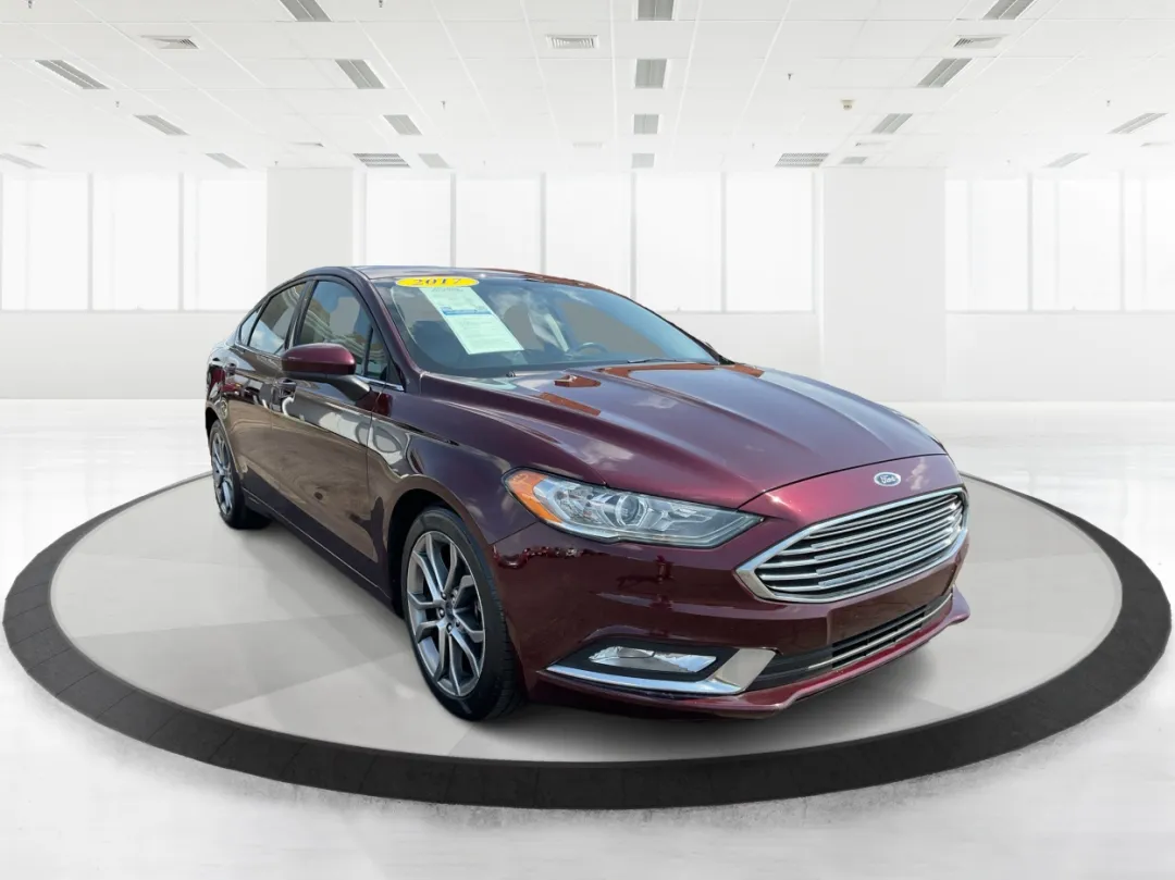 2017 Ford Fusion - 3FA6P0HDXHR308680 - Image #1