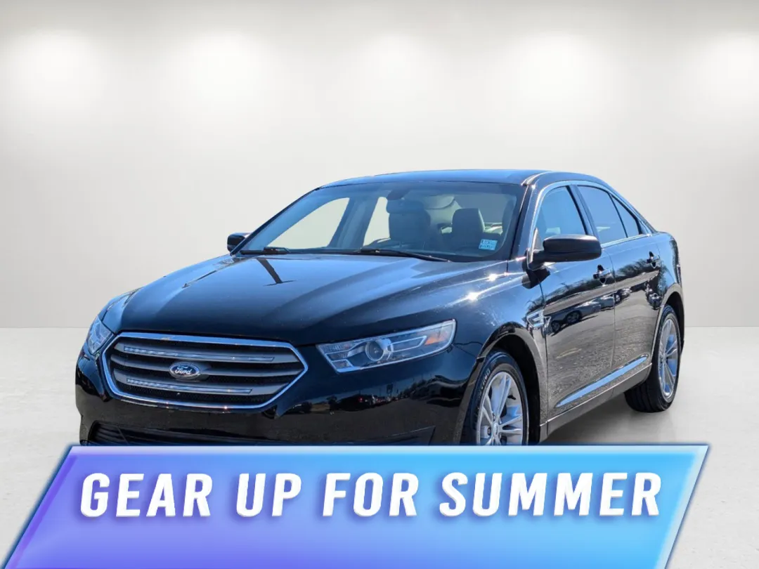 2017 Ford Taurus - 1FAHP2D81HG123972 - Image #1