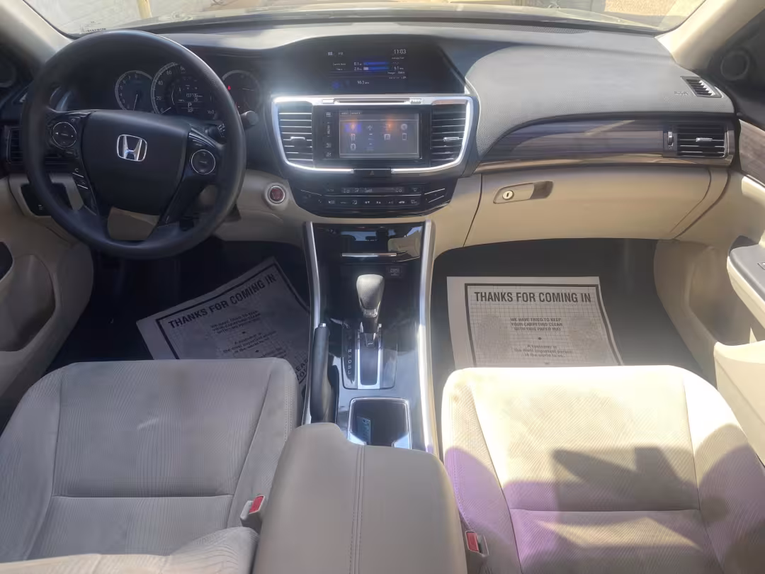 2017 Honda Accord - 1HGCR2F71HA080886 - Image #16