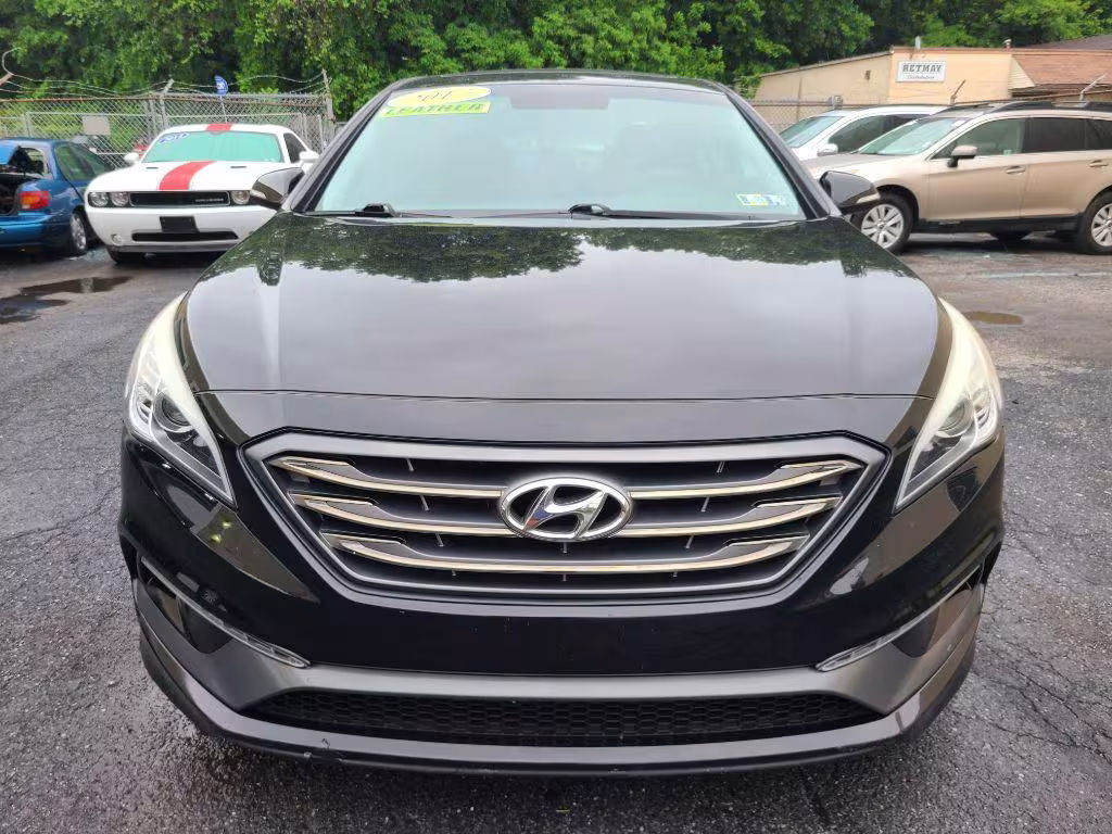 2017 Hyundai Sonata - 5NPE34AF8HH499748 - Image #7