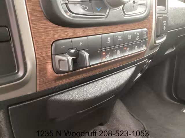 2017 Ram 2500 - 3C6UR5FL3HG519757 - Image #14