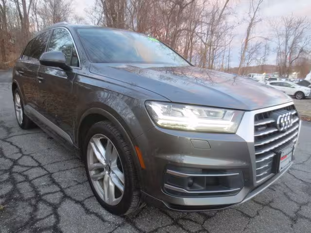 2018 Audi Q7 - WA1VAAF73JD049193 - Image #1