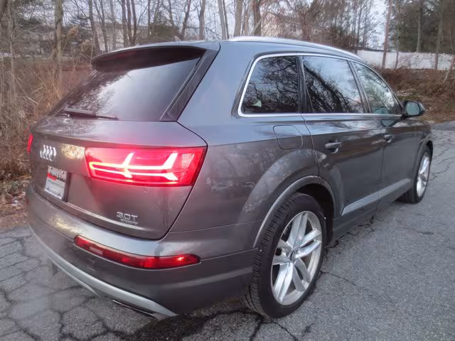 2018 Audi Q7 - WA1VAAF73JD049193 - Image #3