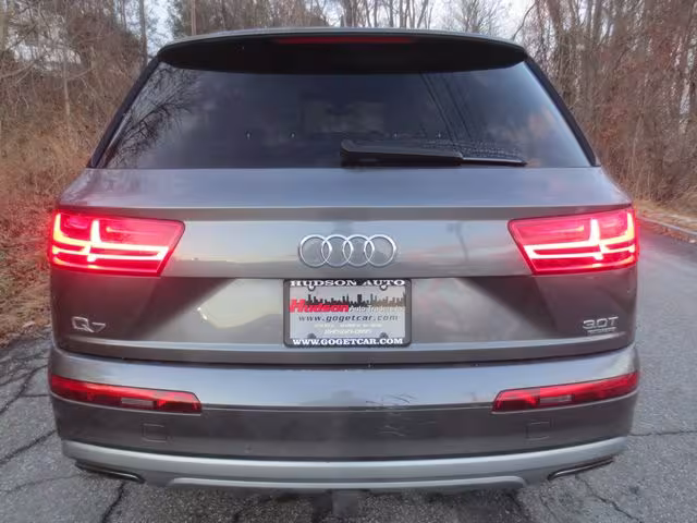 2018 Audi Q7 - WA1VAAF73JD049193 - Image #5