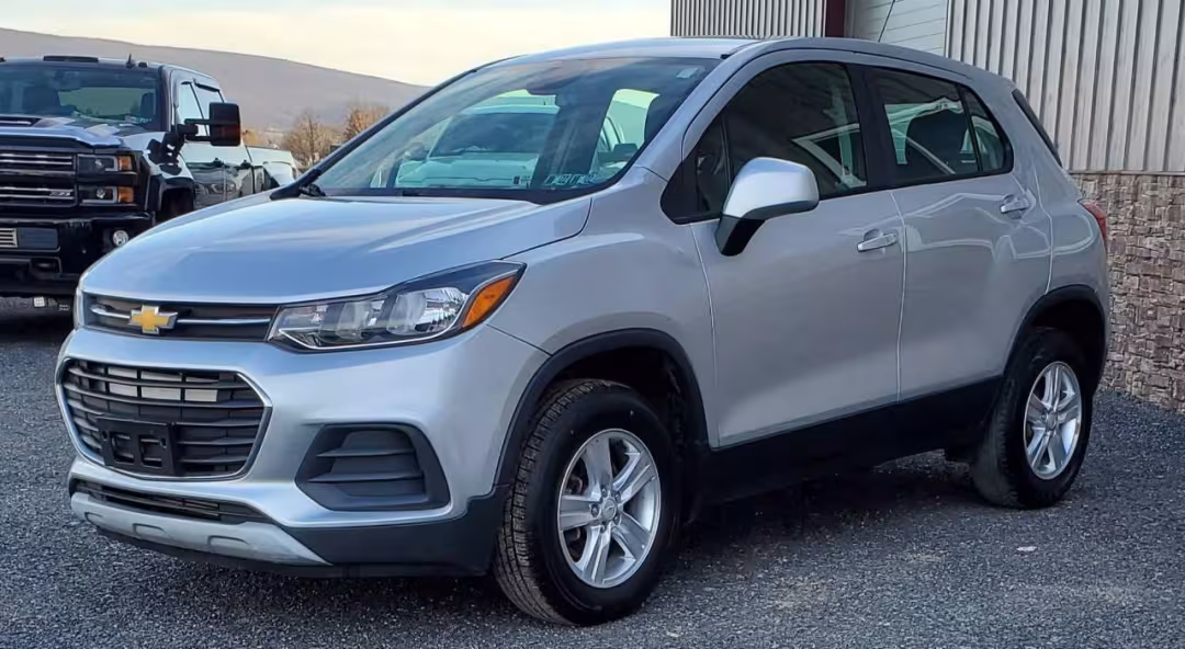2018 Chevrolet Trax - KL7CJNSB5JB593153 - Image #2