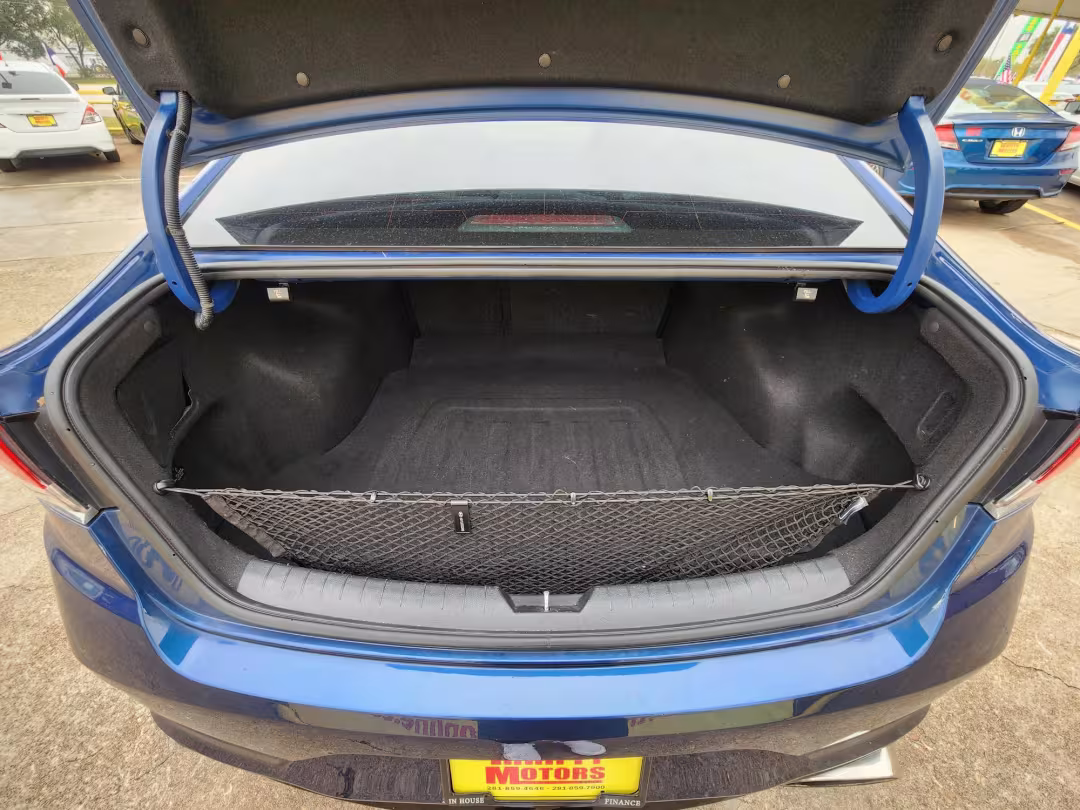 2018 Hyundai Sonata - 5NPE24AF7JH613585 - Image #13