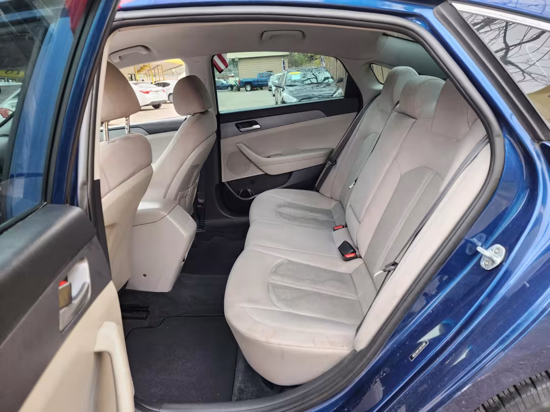 2018 Hyundai Sonata - 5NPE24AF7JH613585 - Image #7