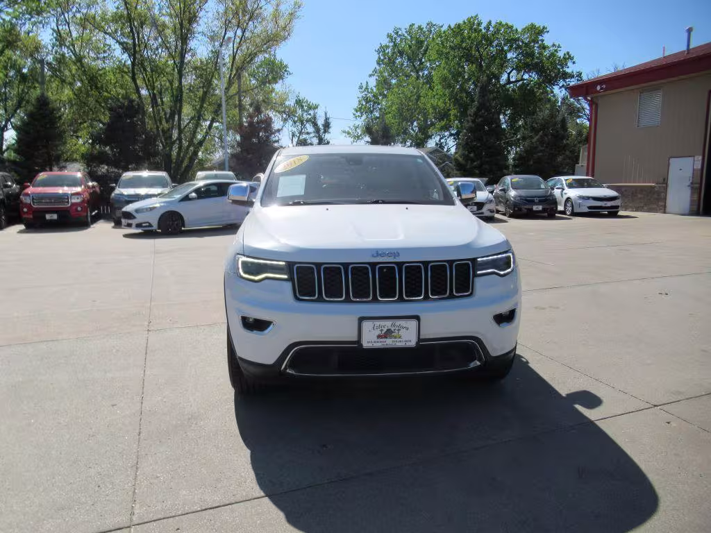 2018 Jeep Grand Cherokee - 1C4RJFBG5JC304068 - Image #1