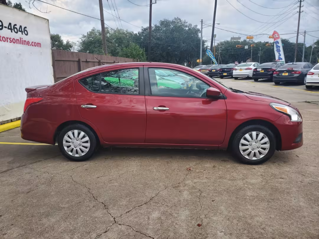 2018 Nissan Versa - 3N1CN7AP2JL830571 - Image #2