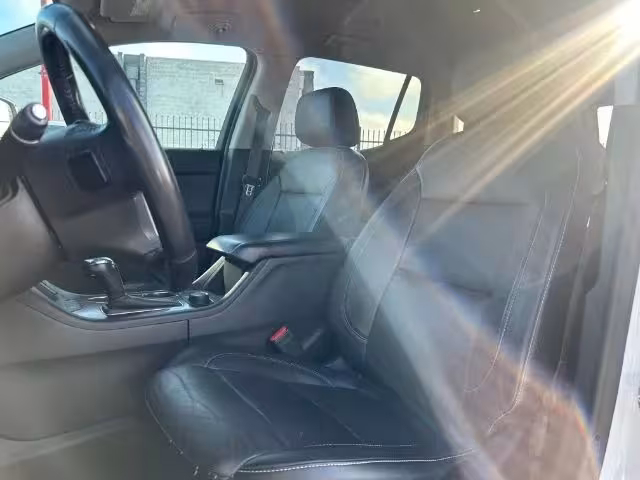 2019 GMC Acadia - 1GKKNMLS9KZ263993 - Image #1
