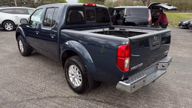 2019 Nissan Frontier - 1N6DD0EV9KN738313 - Image #2