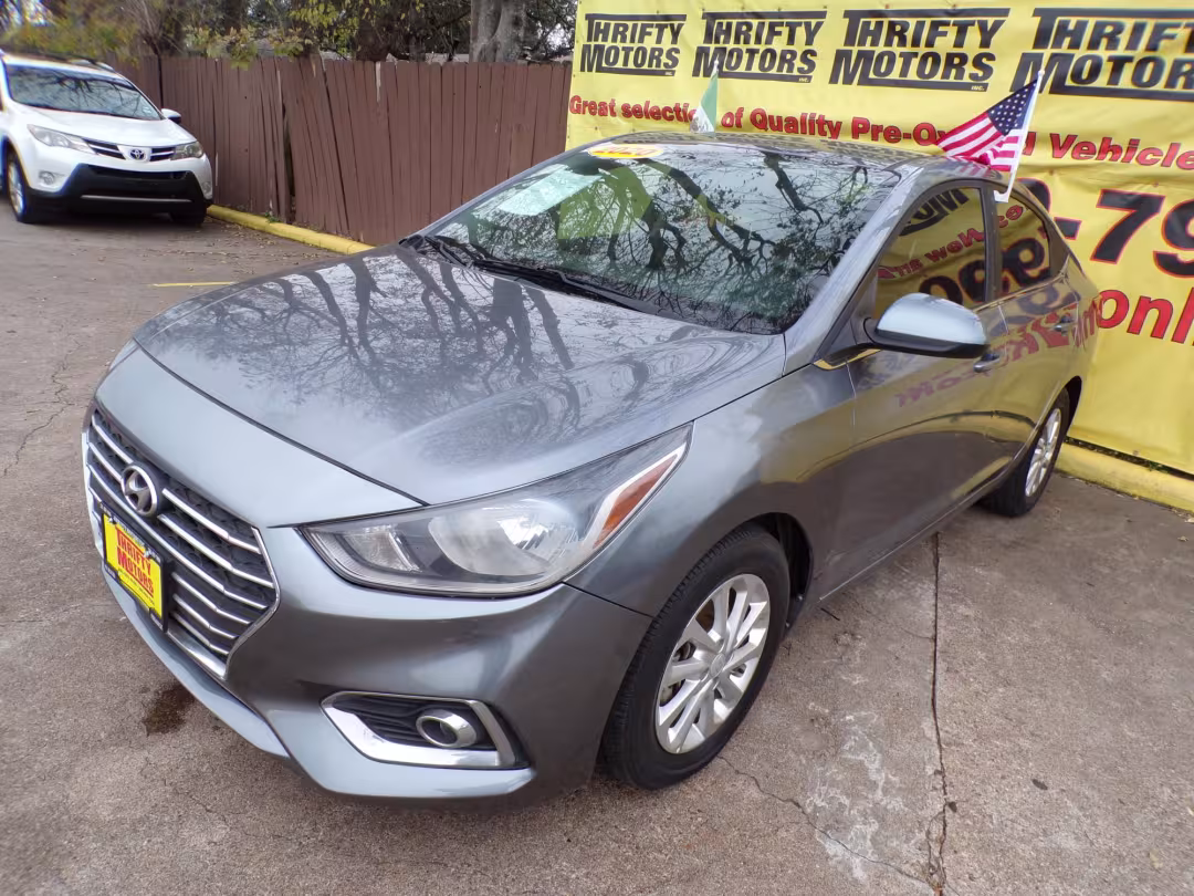 2020 Hyundai Accent - 3KPC24A63LE113325 - Image #2