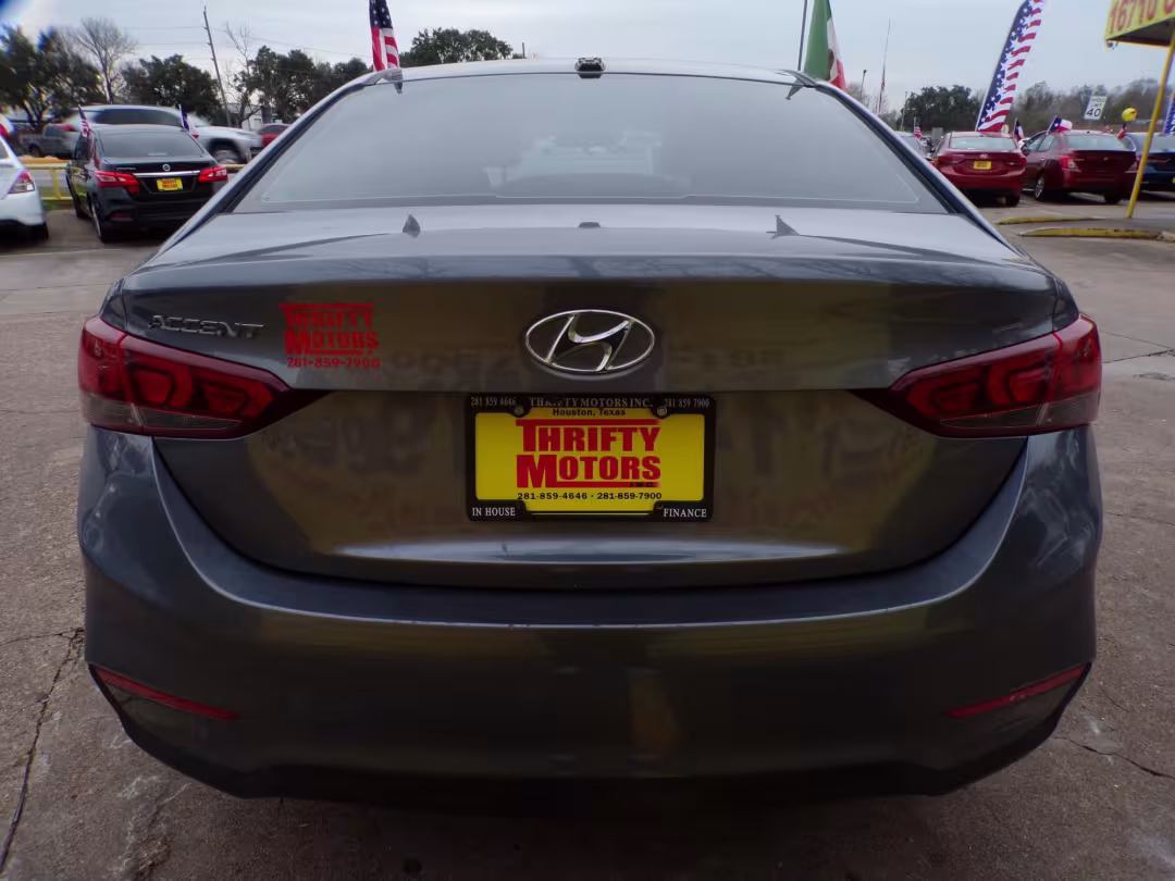 2020 Hyundai Accent - 3KPC24A63LE113325 - Image #4