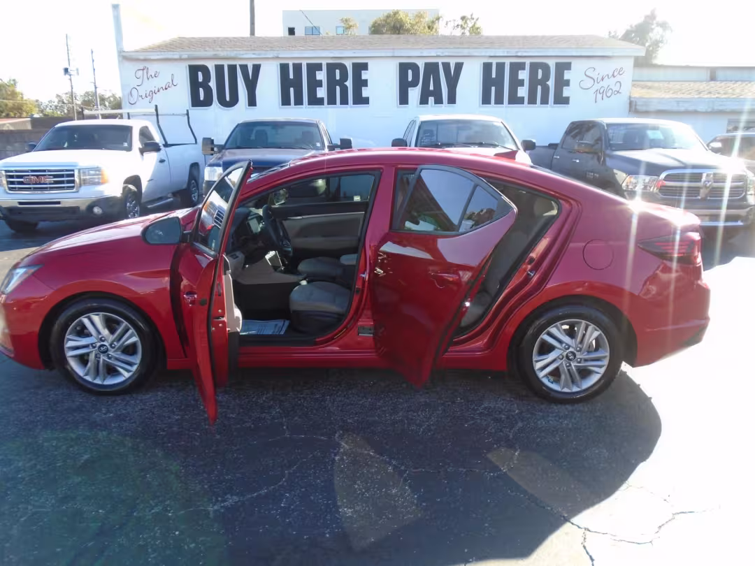 2020 Hyundai Elantra - 5NPD84LFXLH550055 - Image #1