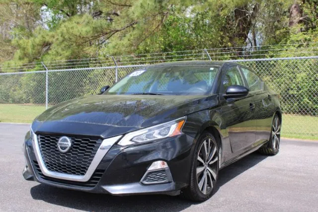 2020 Nissan Altima - 1N4BL4CV7LC238922 - Image #1