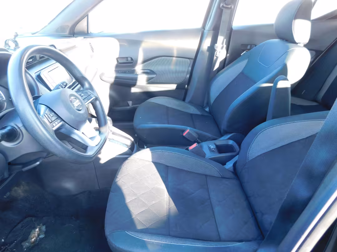 2020 Nissan Kicks - 3N1CP5BV1LL492028 - Image #3