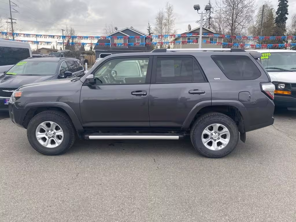 2020 Toyota 4Runner - JTEBU5JR6L5809030 - Image #1