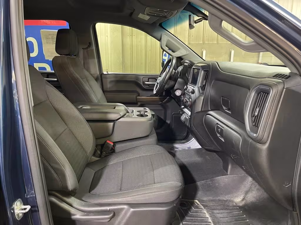 2021 Chevrolet Silverado 2500HD - 1GC4YNE77MF270651 - Image #4