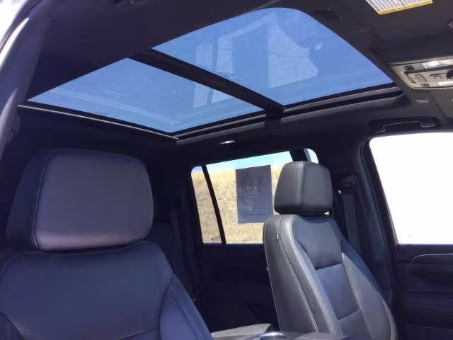 2021 Chevrolet Suburban - 1GNSKDKD0MR466529 - Image #15