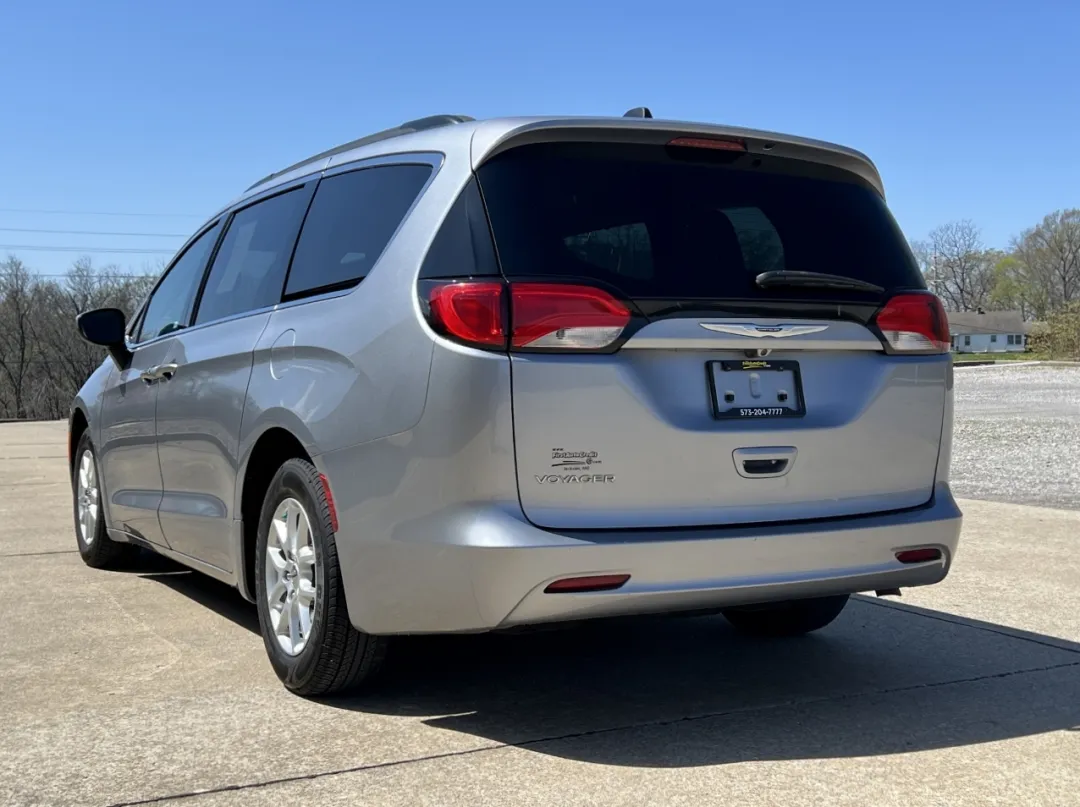 2021 Chrysler VOYAGER - 2C4RC1DG9MR532418 - Image #11