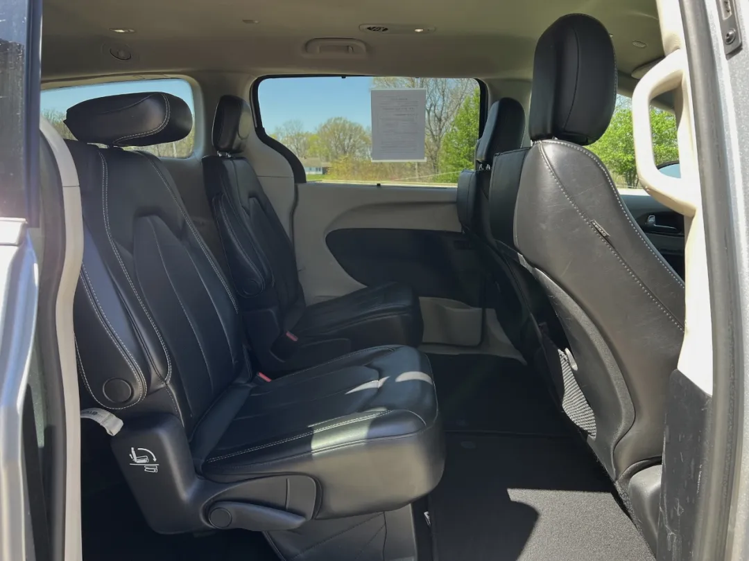2021 Chrysler VOYAGER - 2C4RC1DG9MR532418 - Image #19